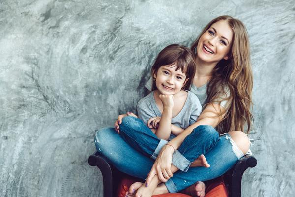 5 Celebrity Boho Chic Mommas to Take Notes From