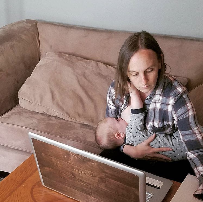 Interview with Mia, Founder of Snuggle Me on a Mini series on Mom Entrepreneurs-Amara Organic Foods