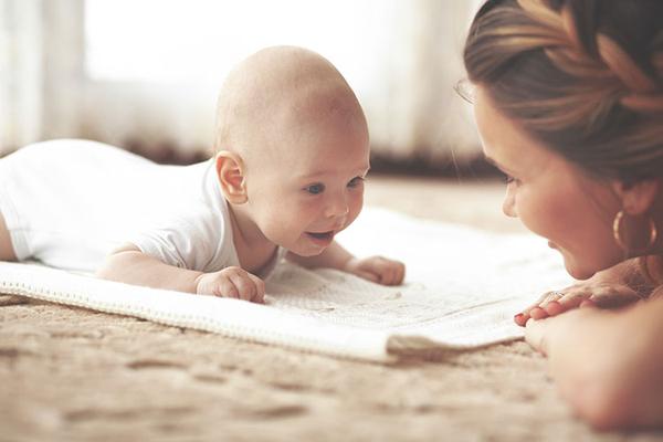 Tummy Time Guide | Learn the Benefits of Tummy Time for Babies